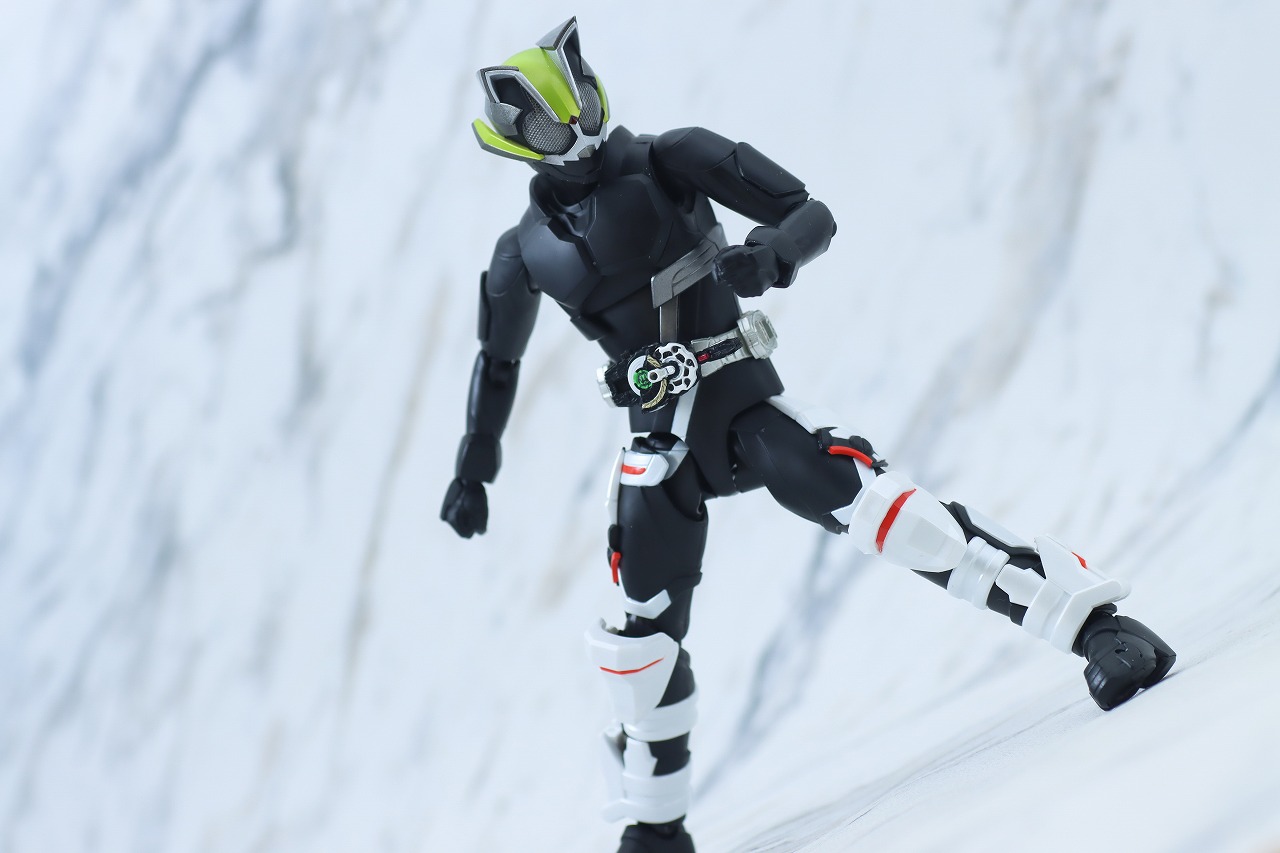 S.H.フィギュアーツ　仮面ライダーギーツ　ブーストマグナムフォーム＆フィーバーフォームパーツセット　タイクーン マグナムフォーム　レビュー　アクション　