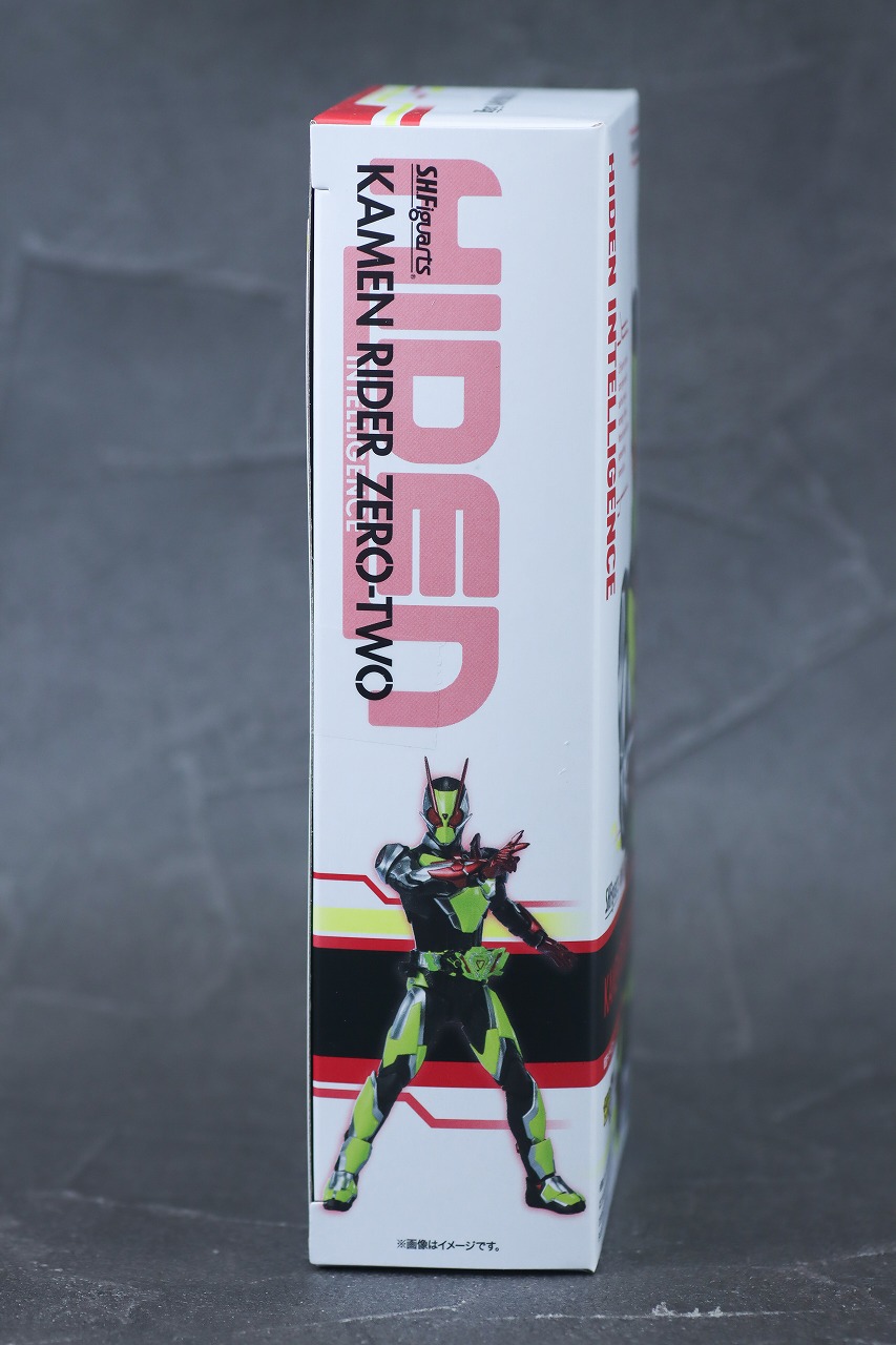 S.H.フィギュアーツ　仮面ライダーゼロツー　レビュー　パッケージ