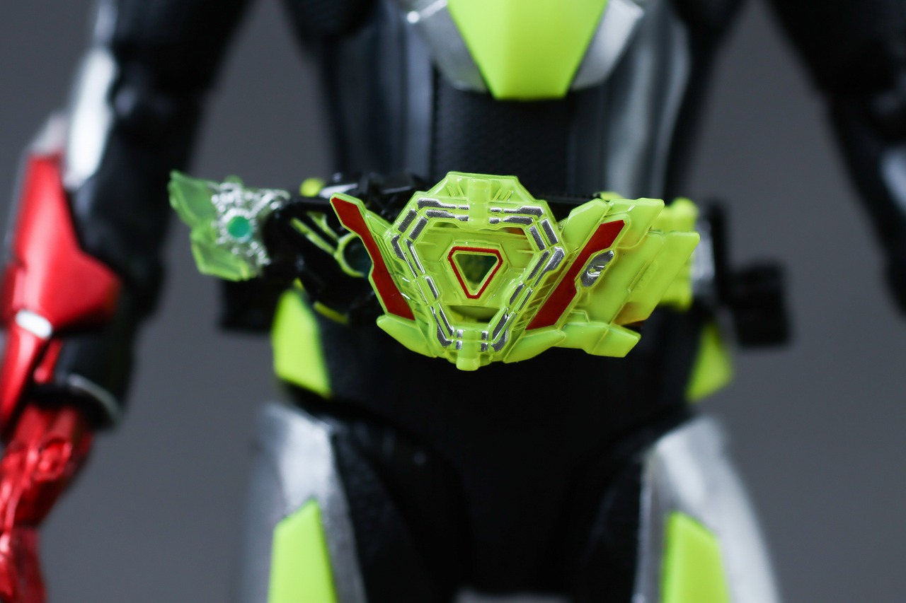 S.H.フィギュアーツ　仮面ライダーゼロツー　レビュー　本体