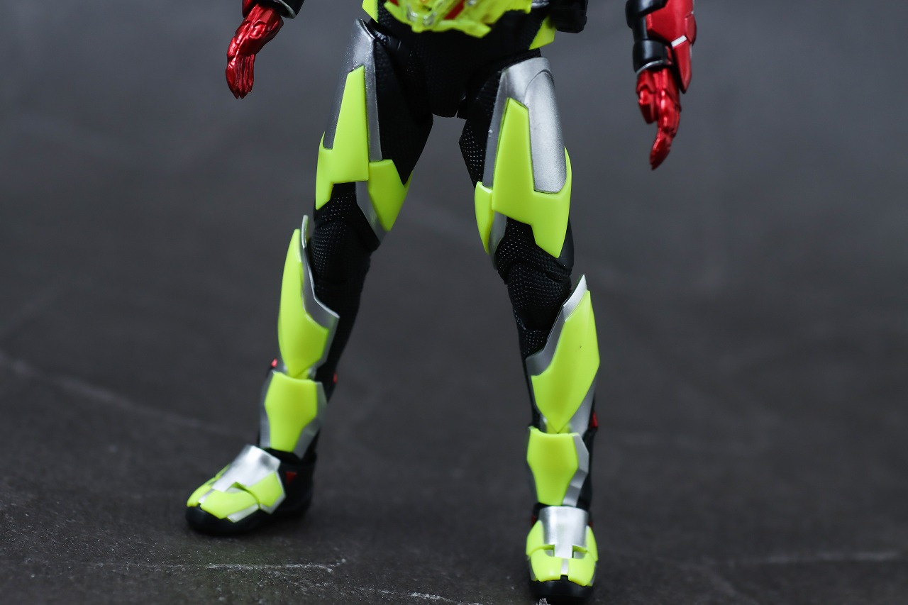 S.H.フィギュアーツ　仮面ライダーゼロツー　レビュー　本体