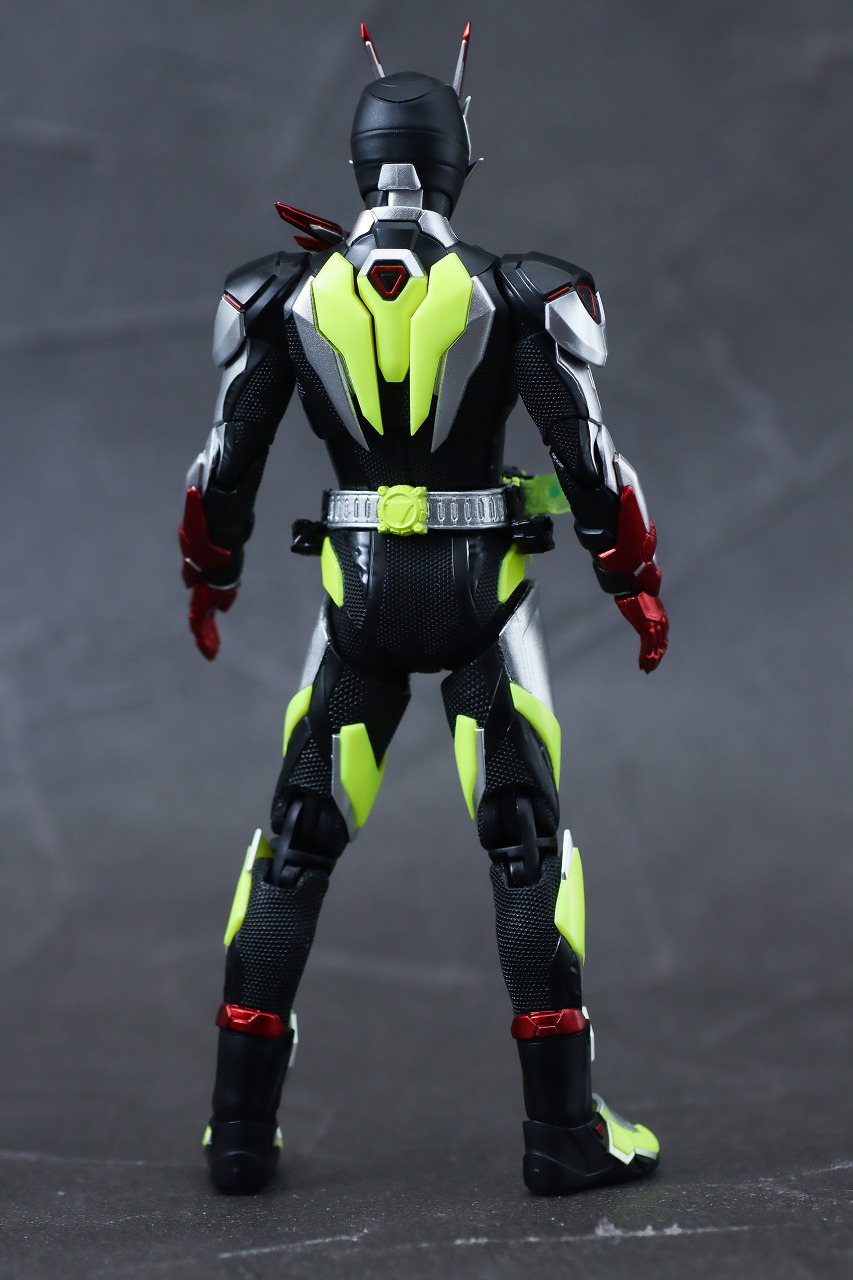 S.H.フィギュアーツ　仮面ライダーゼロツー　レビュー　本体