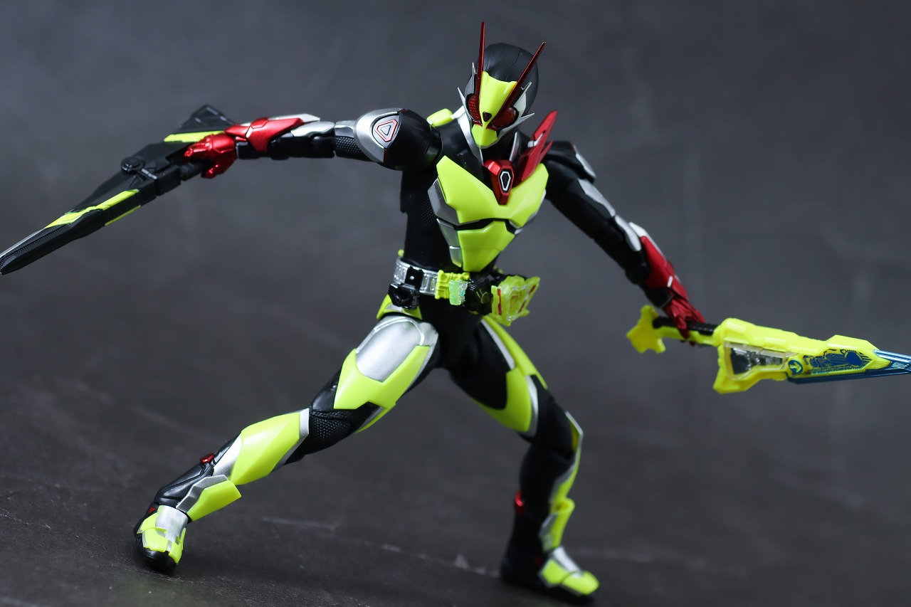 S.H.フィギュアーツ　仮面ライダーゼロツー　レビュー　アクション