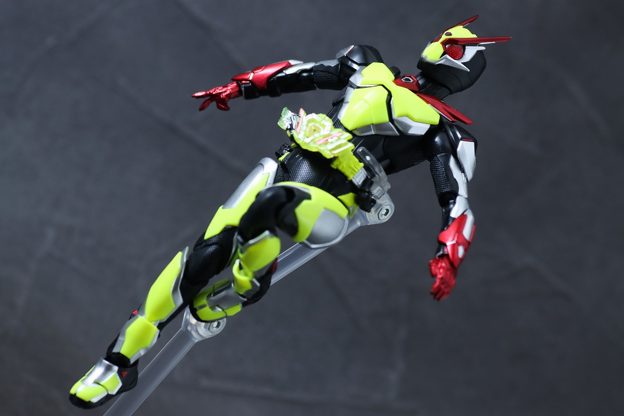 S.H.フィギュアーツ　仮面ライダーゼロツー　レビュー　アクション