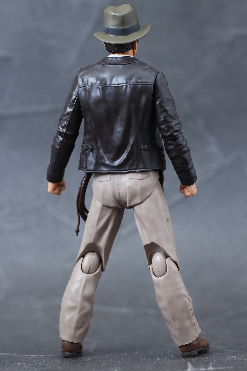 S.H.フィギュアーツ　インディ・ジョーンズ（レイダース／失われたアーク《聖櫃》）　レビュー　本体