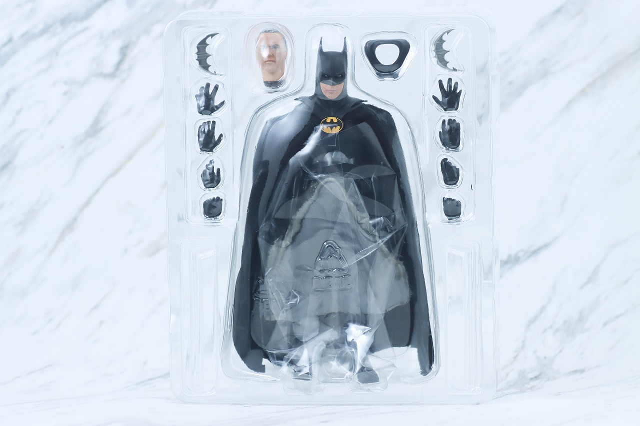 S.H.フィギュアーツ　バットマン　マイケル・キートン　ザ・フラッシュ　レビュー　パッケージ