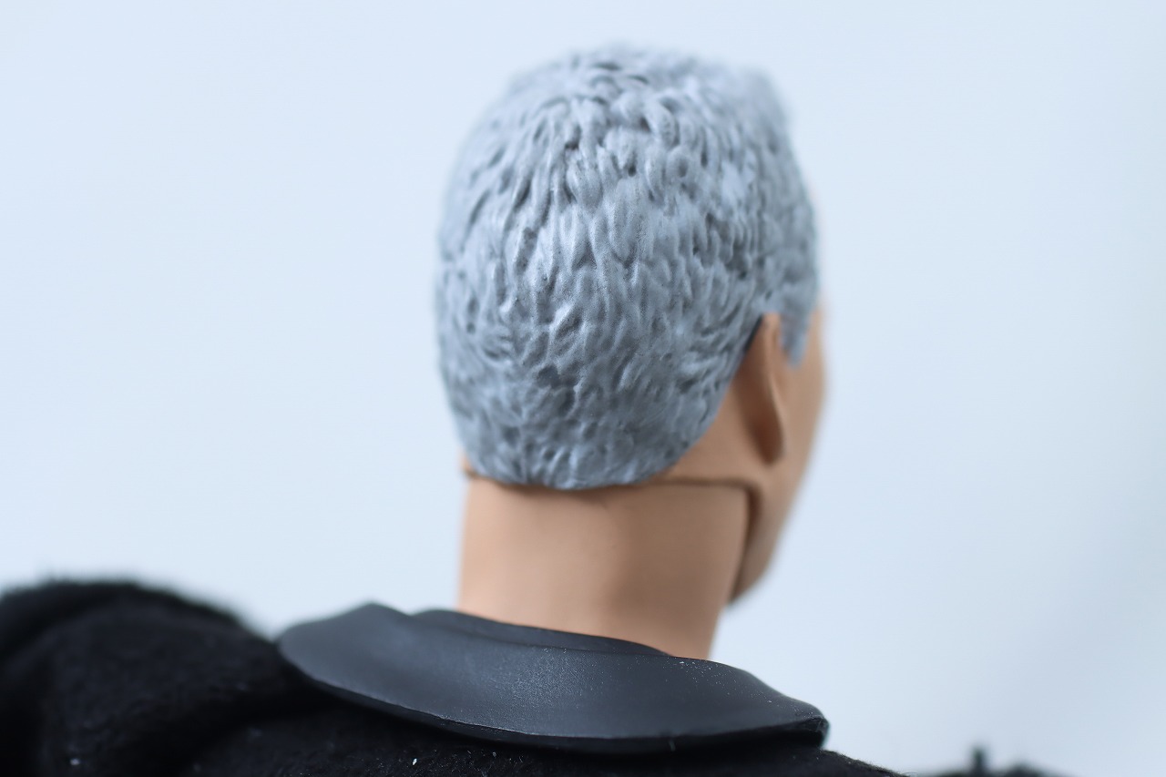 S.H.フィギュアーツ　バットマン　マイケル・キートン　ザ・フラッシュ　レビュー　付属品　ブルース・ウェイン　ヘッド