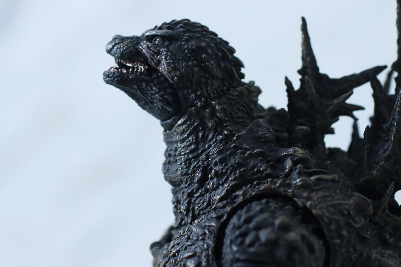 S.H.モンスターアーツ　ゴジラ（2023）／ゴジラ ー1.0　レビュー　可動範囲
