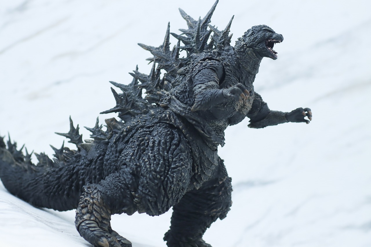 S.H.モンスターアーツ　ゴジラ（2023）／ゴジラ ー1.0　レビュー　アクション