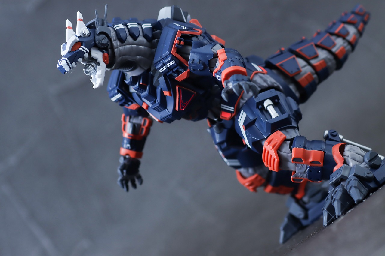 S.H.フィギュアーツ　アースガロン　レビュー　アクション