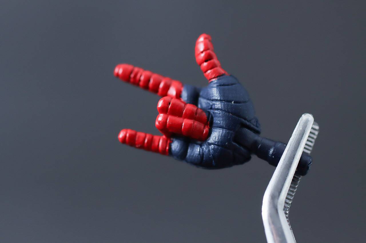 マーベルレジェンド　スパイダーマン インテグレーテッド・スーツ（3パック）　レビュー　付属品　手首