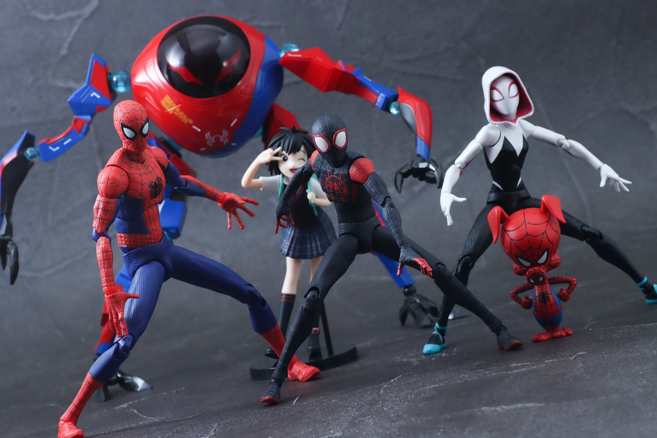 千値練 SVアクション　スパイダー・グウェン＆スパイダーハム　レビュー　アクション