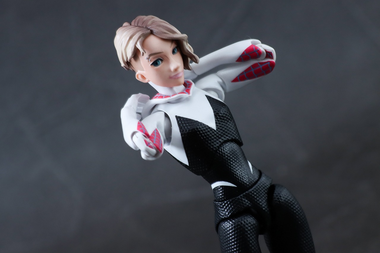 千値練 SVアクション　スパイダー・グウェン　レビュー　アクション