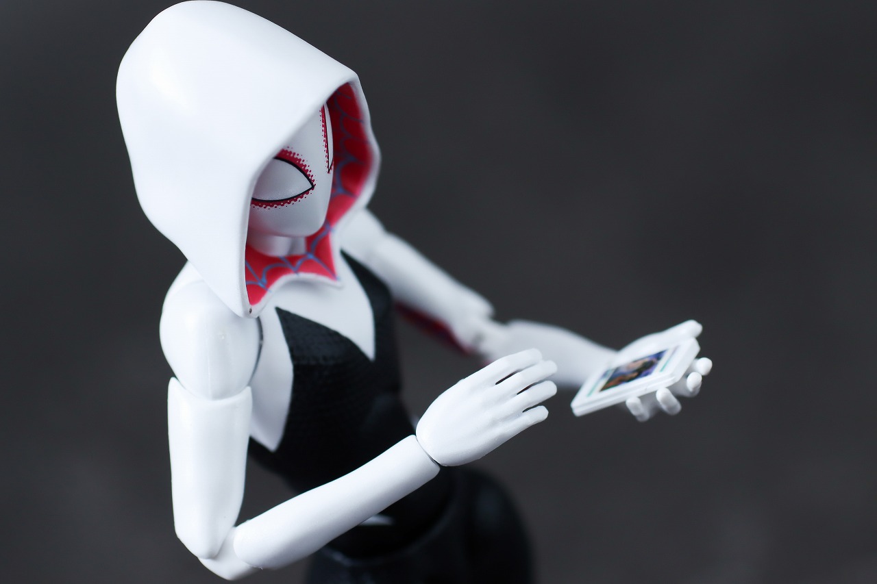 千値練 SVアクション　スパイダー・グウェン　レビュー　アクション