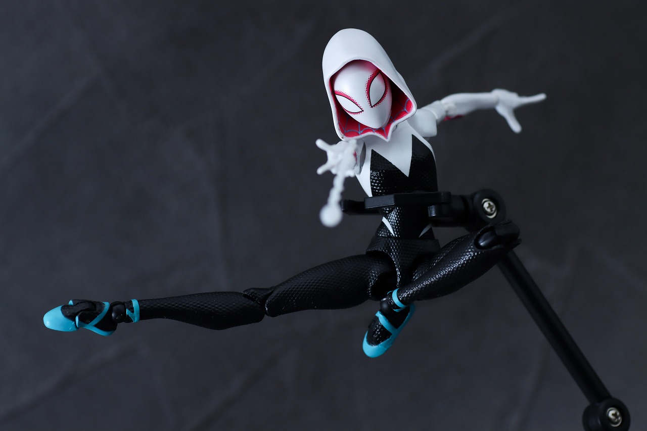 千値練 SVアクション　スパイダー・グウェン　レビュー　アクション