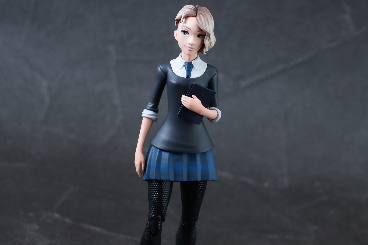 千値練 SVアクション　スパイダー・グウェン　レビュー　アクション