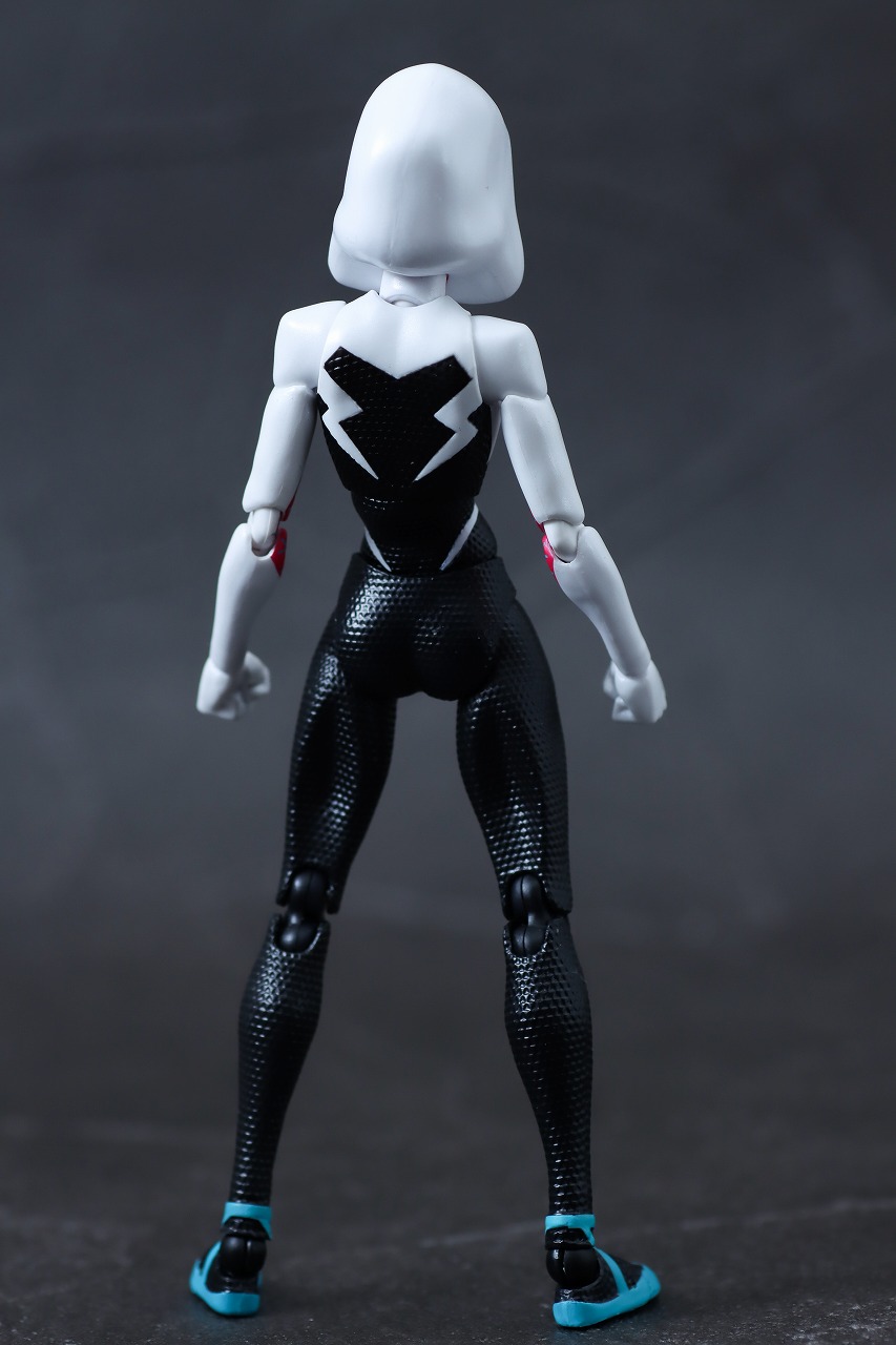 千値練 SVアクション　スパイダー・グウェン　レビュー　本体