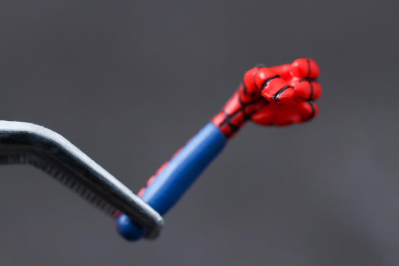 千値練 SVアクション　スパイダー・ハム　レビュー　付属品　腕　ハンマー