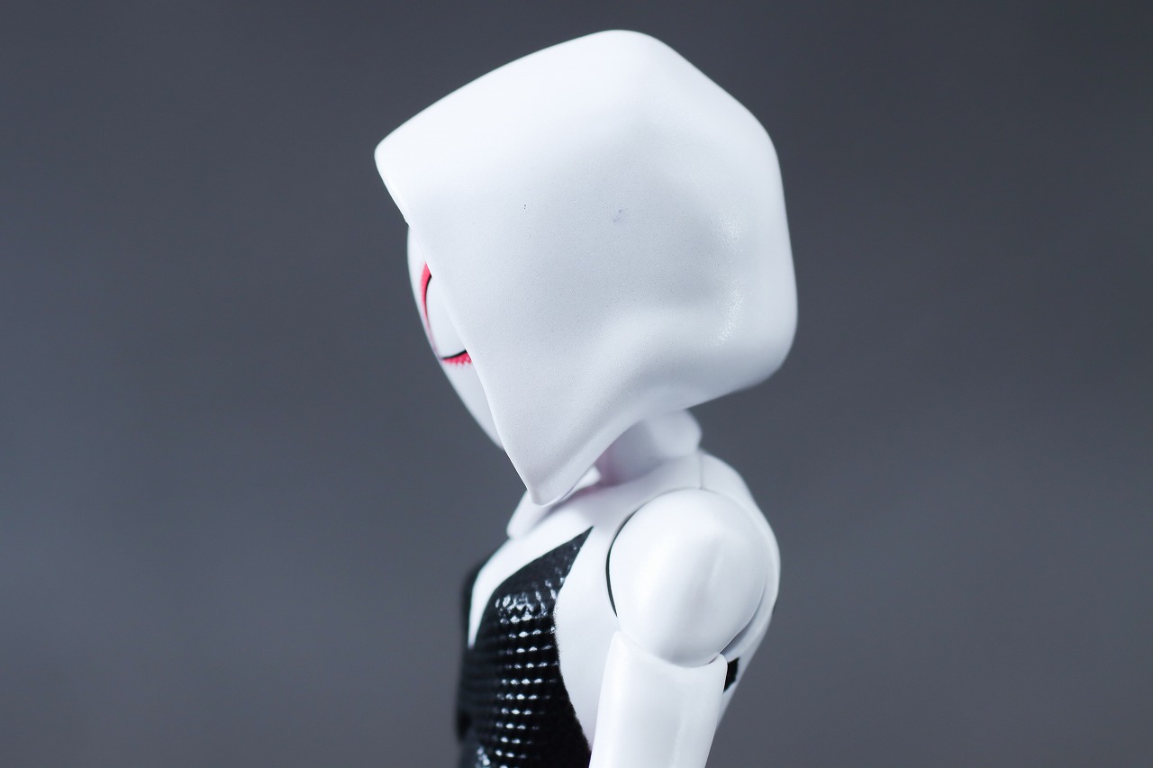 千値練 SVアクション　スパイダー・グウェン　レビュー　可動範囲