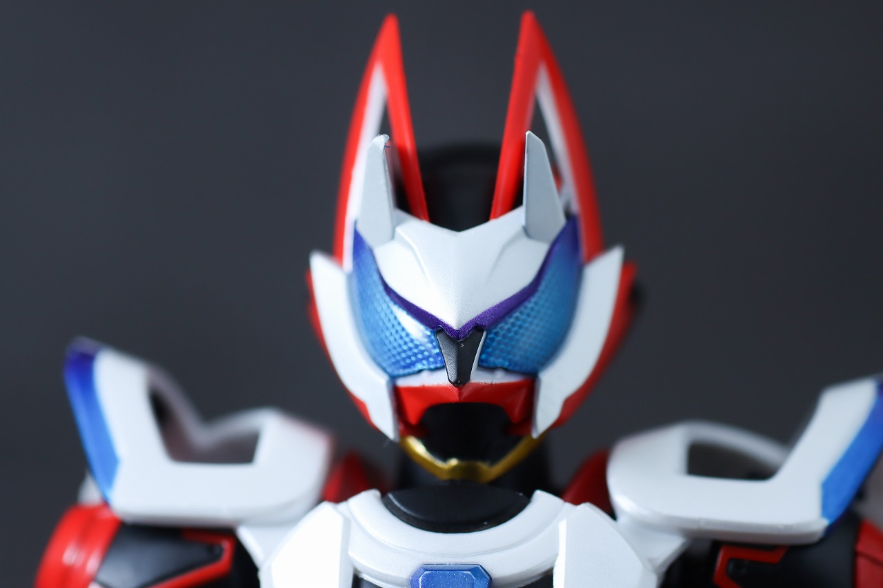 S.H.フィギュアーツ 仮面ライダーギーツ レーザーブーストフォーム レビュー 本体