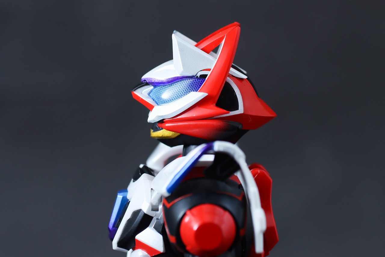 S.H.フィギュアーツ 仮面ライダーギーツ レーザーブーストフォーム/ブーストフォーム マークⅡ レビュー 可動範囲