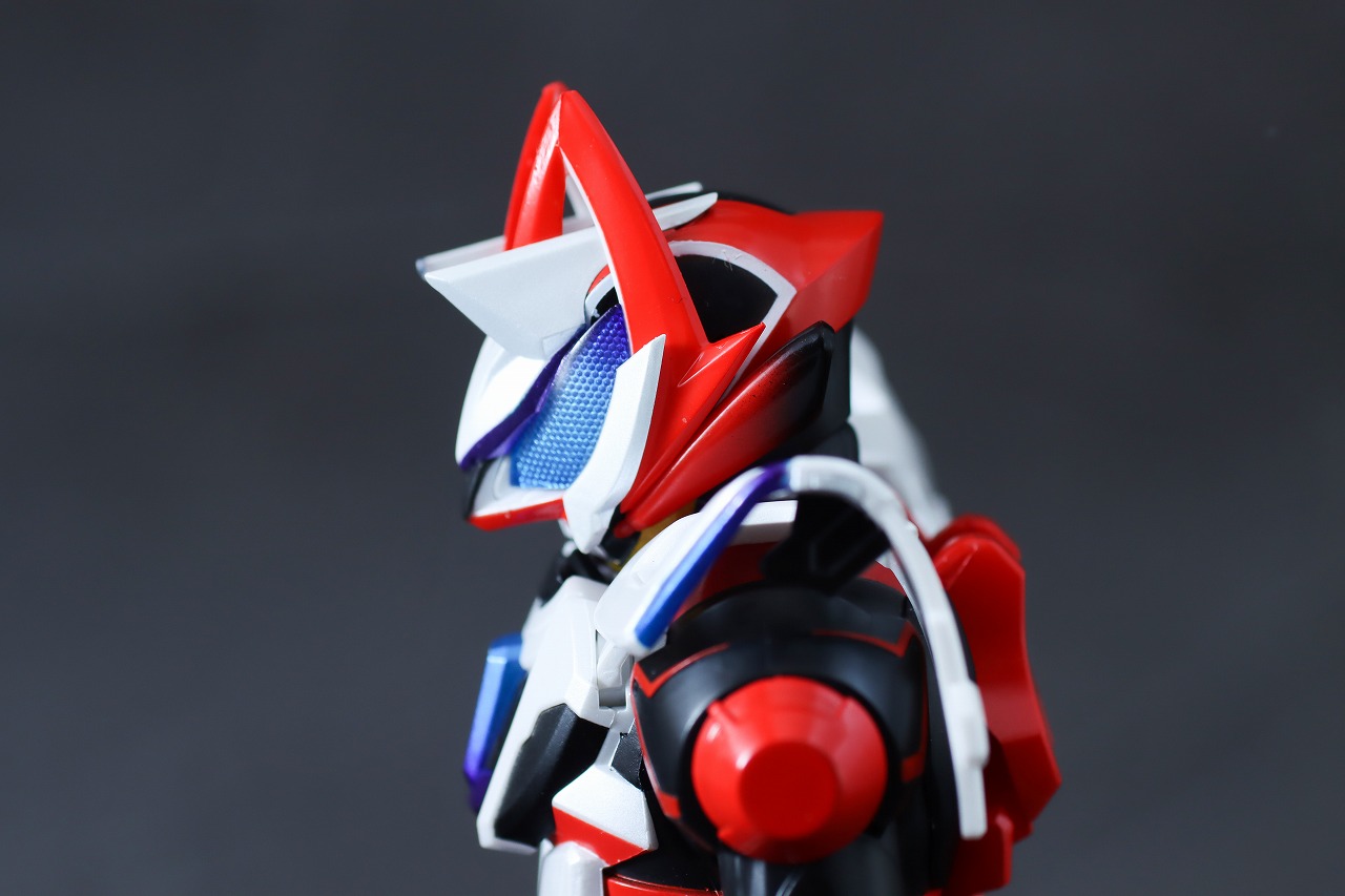 S.H.フィギュアーツ 仮面ライダーギーツ レーザーブーストフォーム/ブーストフォーム マークⅡ レビュー 可動範囲