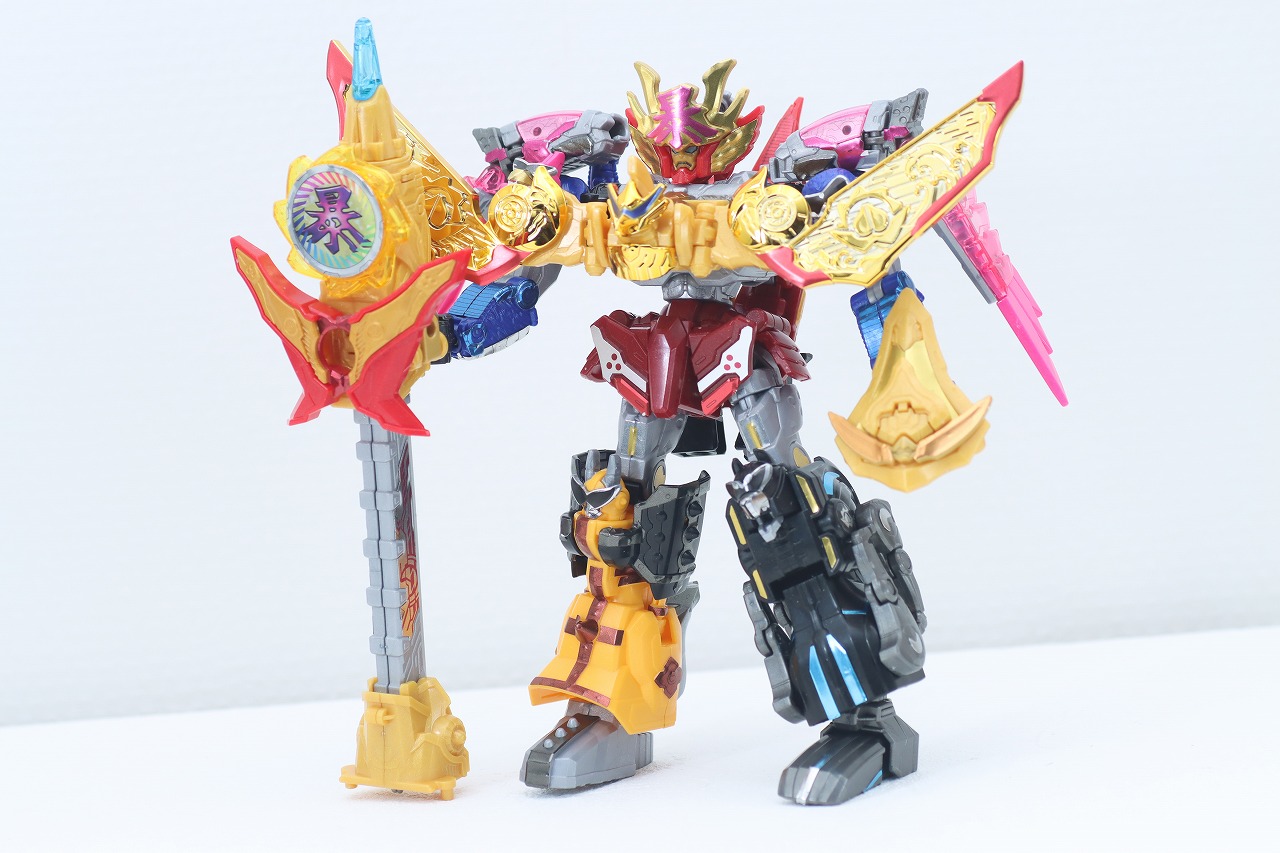 ミニプラ　トラドラオニタイジン極 お祭りメタリックVer.　レビュー　ゴールドンオニタイジン　本体