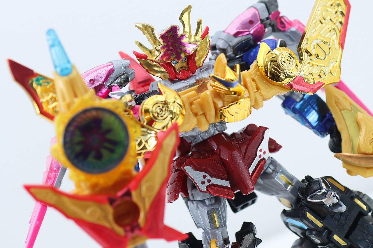 ミニプラ　トラドラオニタイジン極 お祭りメタリックVer.　レビュー　ゴールドンオニタイジン　アクション