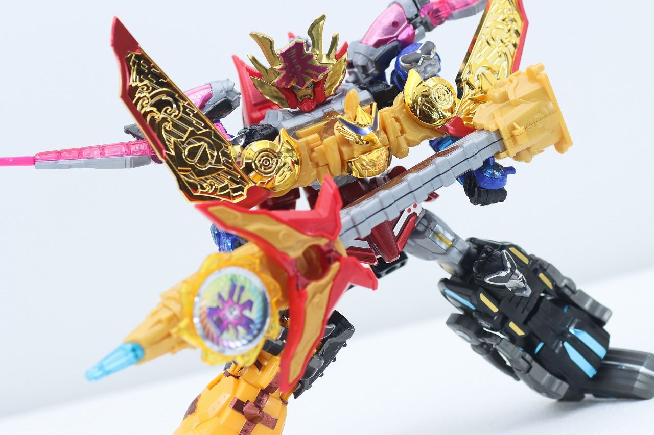 ミニプラ　トラドラオニタイジン極 お祭りメタリックVer.　レビュー　ゴールドンオニタイジン　アクション