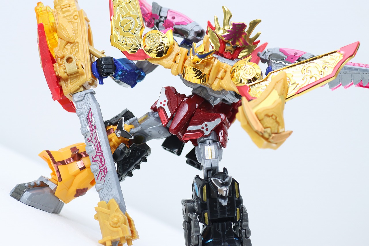 ミニプラ　トラドラオニタイジン極 お祭りメタリックVer.　レビュー　ゴールドンオニタイジン　アクション