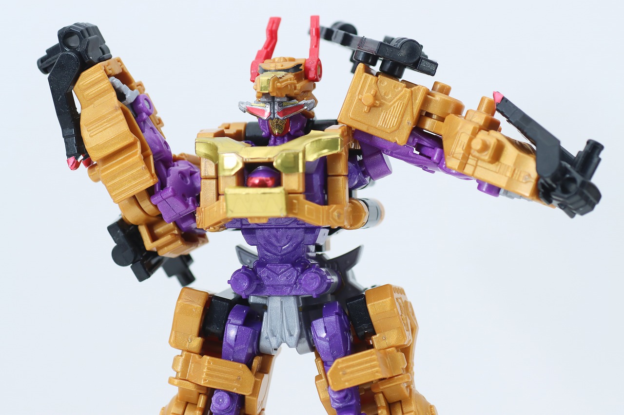 ミニプラ　トラドラオニタイジン極 お祭りメタリックVer.　レビュー　虎龍攻神（トラドラゴンジン）　可動範囲