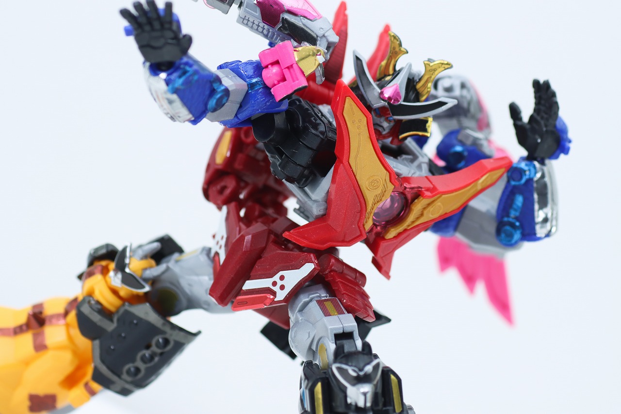 ミニプラ　トラドラオニタイジン極 お祭りメタリックVer.　レビュー　オニタイジン　アクション