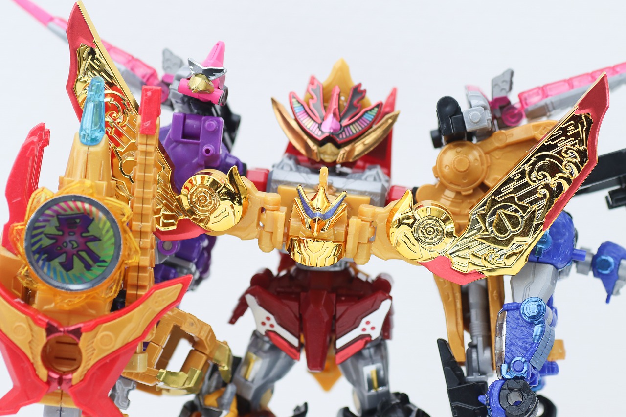 ミニプラ　トラドラオニタイジン極 お祭りメタリックVer.　レビュー　トラドラオニタイジン極　本体