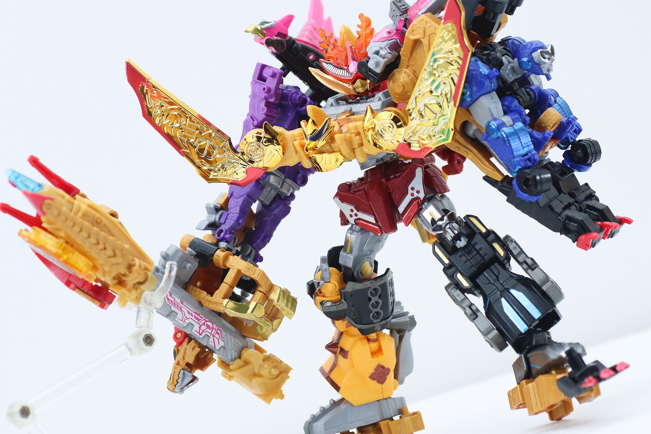 ミニプラ　トラドラオニタイジン極 お祭りメタリックVer.　レビュー　アクション