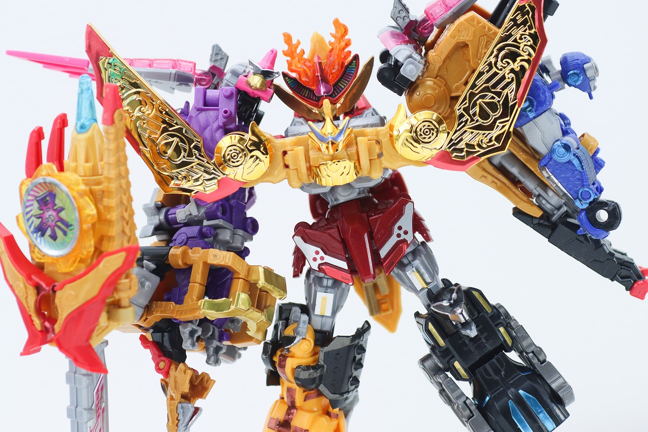 ミニプラ　トラドラオニタイジン極 お祭りメタリックVer.　レビュー　アクション