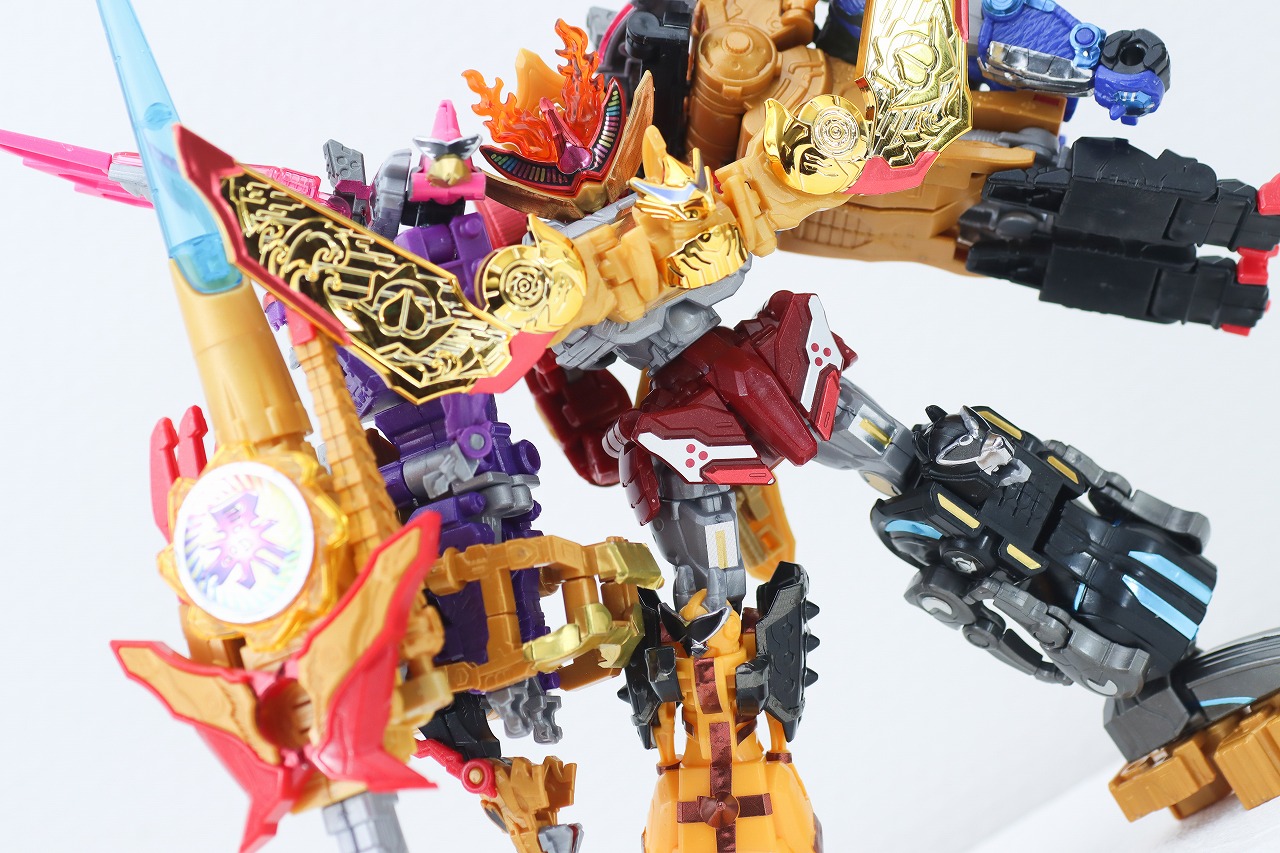 ミニプラ　トラドラオニタイジン極 お祭りメタリックVer.　レビュー　アクション