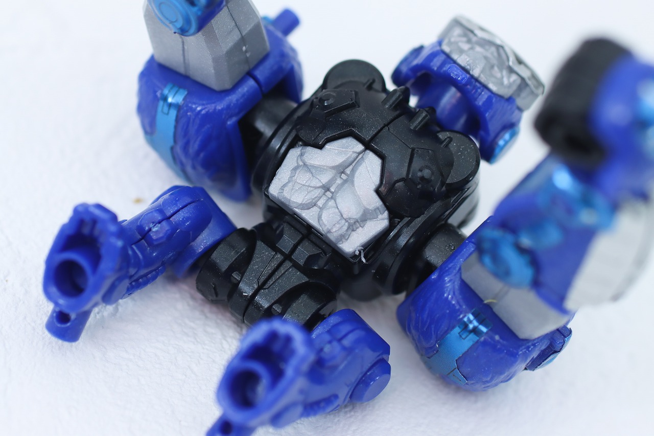 ミニプラ　トラドラオニタイジン極 お祭りメタリックVer.　レビュー　サルブラザーロボタロウ　本体