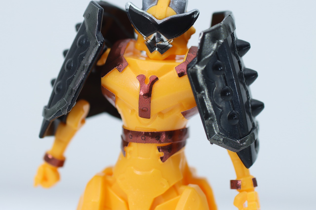 ミニプラ　トラドラオニタイジン極 お祭りメタリックVer.　レビュー　オニシスターロボタロウ　本体