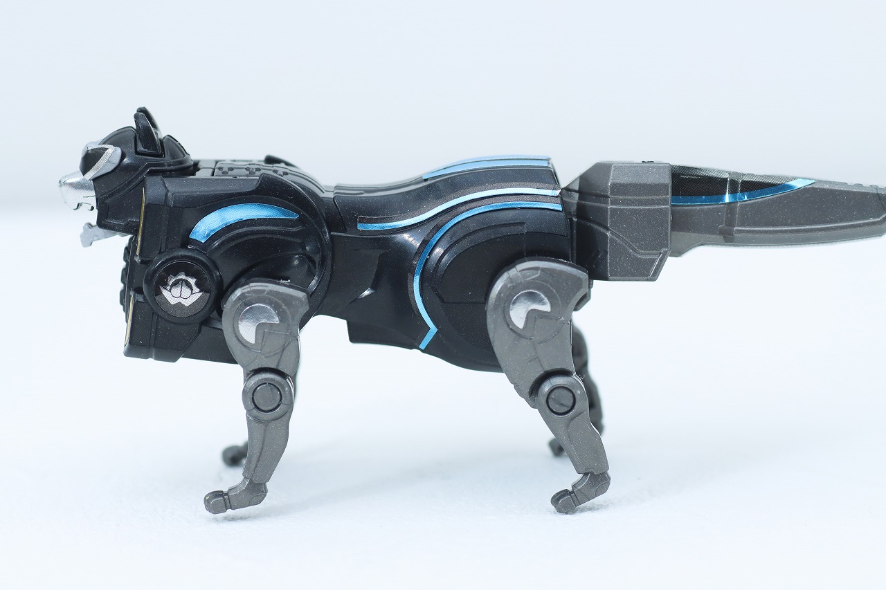 ミニプラ　トラドラオニタイジン極 お祭りメタリックVer.　レビュー　イヌブラザーロボタロウ　本体