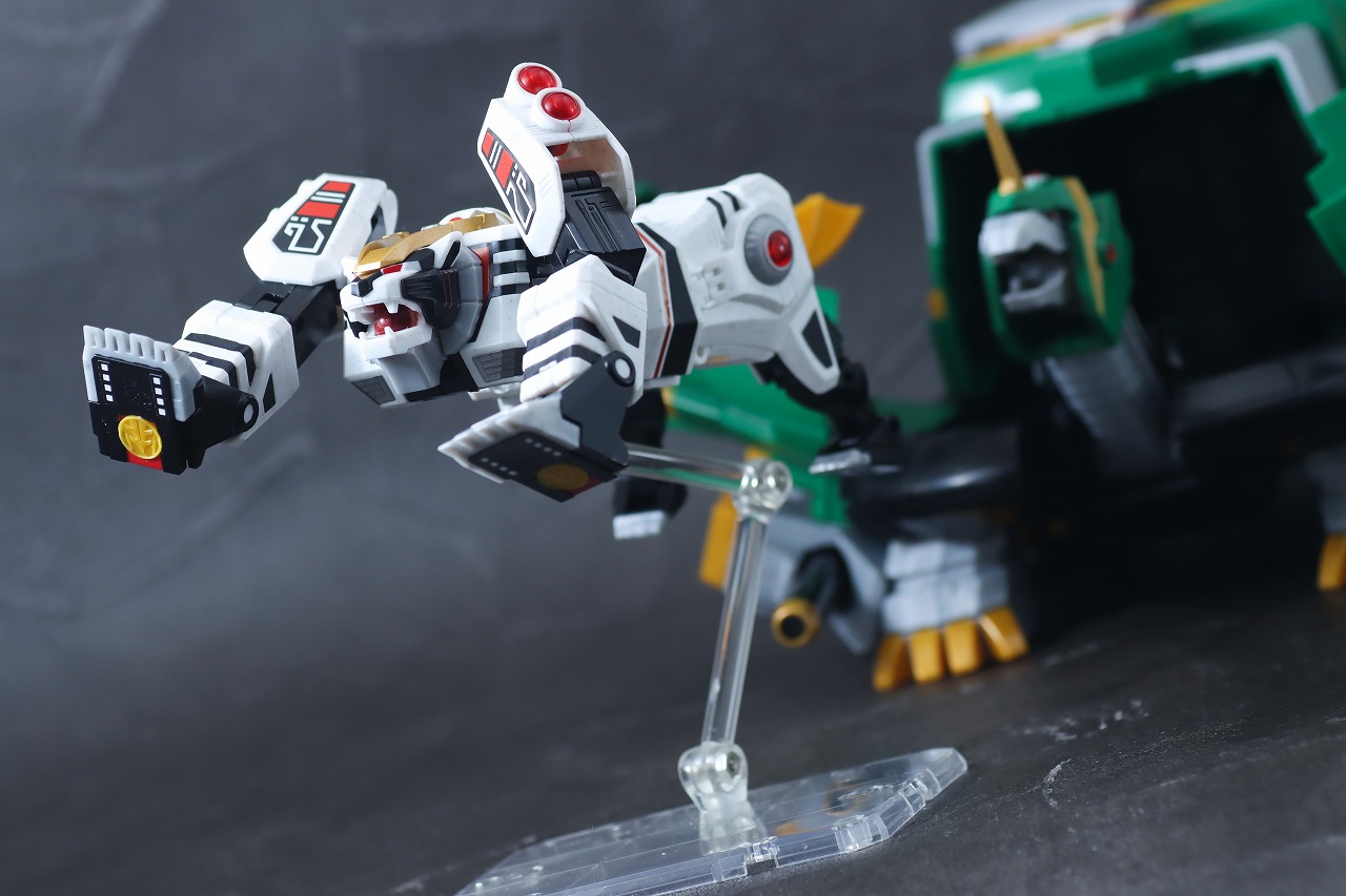 SMP　ダイムゲン　レビュー　超気伝獣　アクション　ウォンタイガー