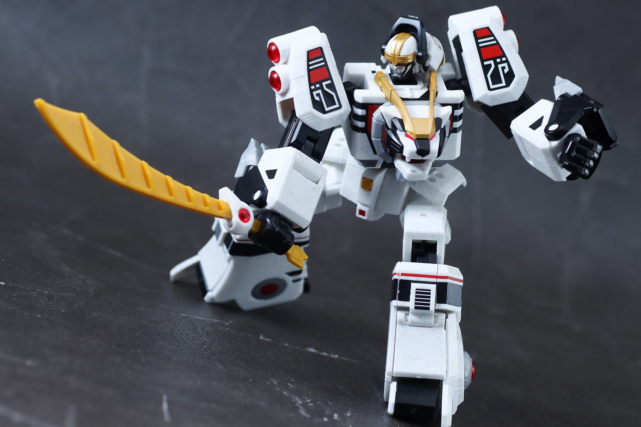 SMP　ダイムゲン　レビュー　超気伝獣　アクション　ウォンタイガー　オプションパーツ