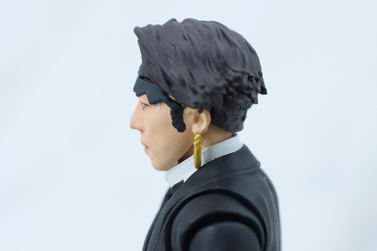 S.H.フィギュアーツ　岸辺露伴（『ルーヴルへ行く』）　レビュー　本体