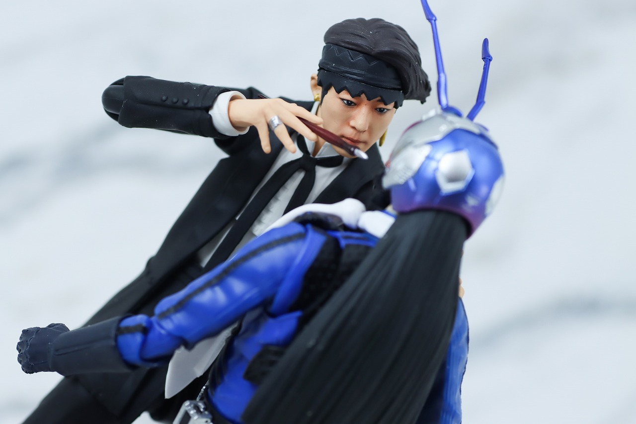 S.H.フィギュアーツ　岸辺露伴（『ルーヴルへ行く』）　レビュー　アクション