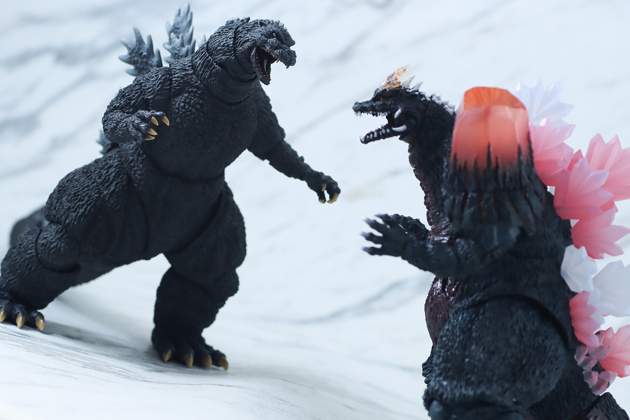 S.H.モンスターアーツ　スペースゴジラ 福岡決戦Ver.　レビュー　アクション