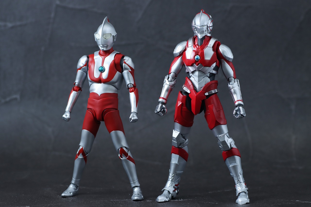 S.H.フィギュアーツ　ULTRAMAN the Animation　レビュー　本体　真骨彫　ウルトラマン　比較