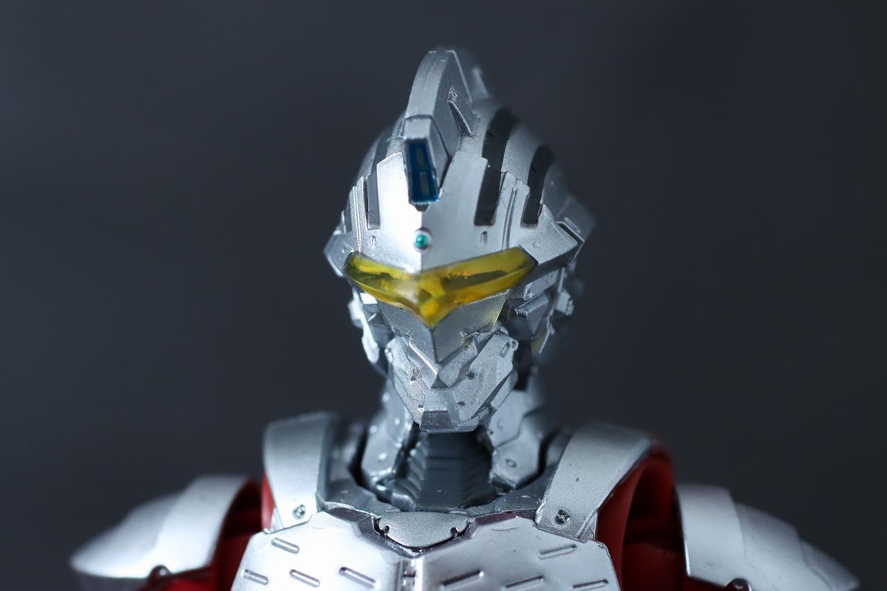 S.H.Figuarts　ULTRAMAN SUIT Ver7 the Animation　レビュー　本体