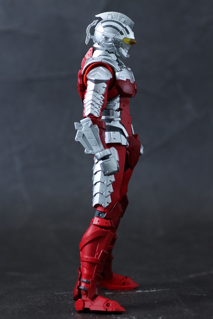 S.H.Figuarts　ULTRAMAN SUIT Ver7 the Animation　レビュー　本体