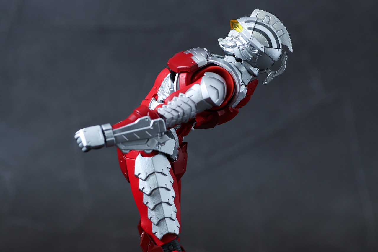 S.H.Figuarts　ULTRAMAN SUIT Ver7 the Animation　レビュー　可動範囲