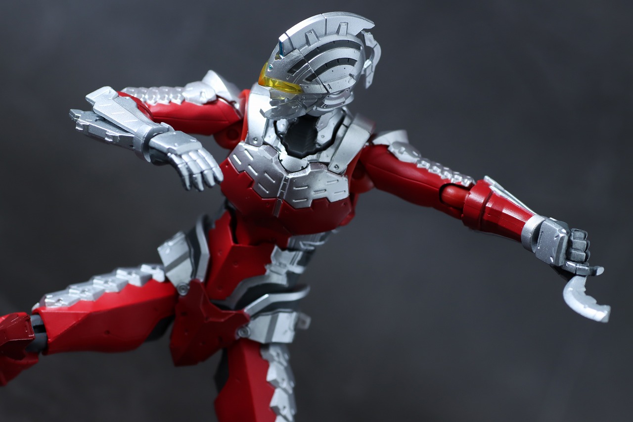 S.H.Figuarts　ULTRAMAN SUIT Ver7 the Animation　レビュー　アクション