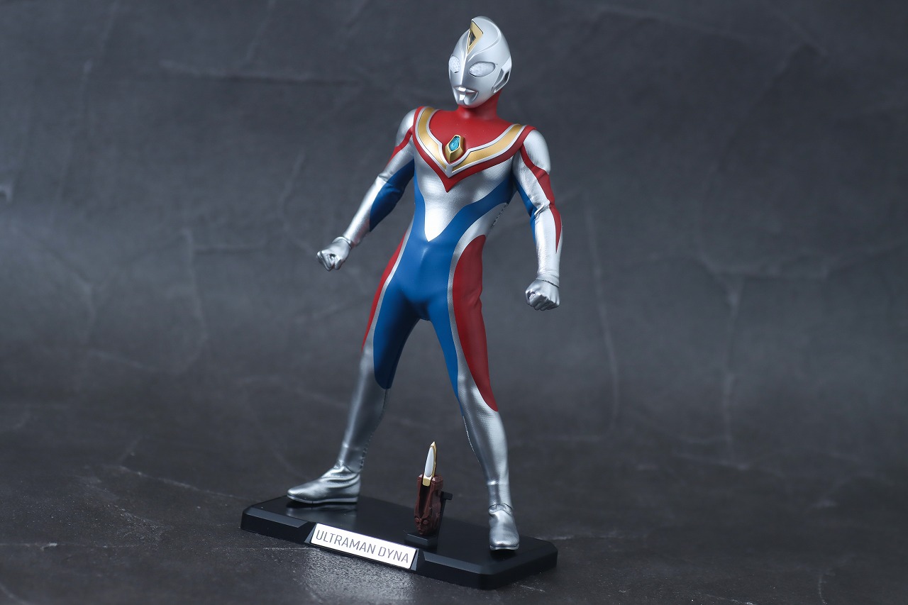 alphamax　ウルトラマンダイナ フラッシュタイプ　レビュー　アクション