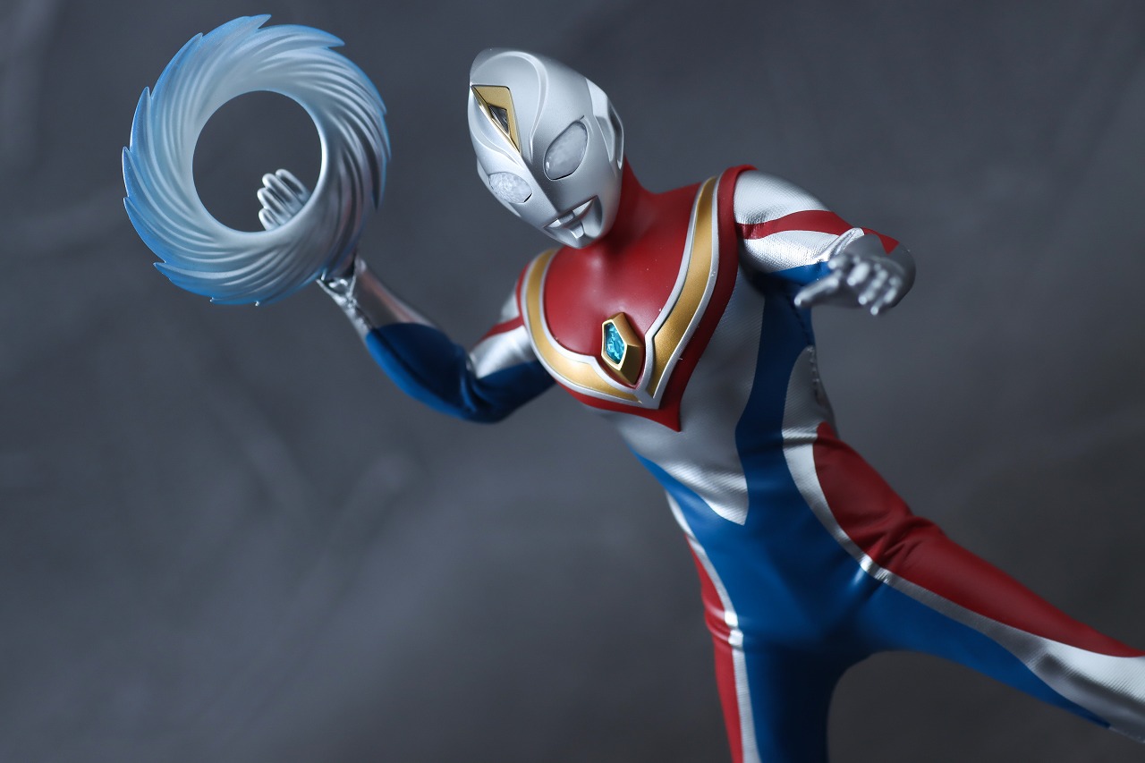 alphamax　ウルトラマンダイナ フラッシュタイプ　レビュー　アクション